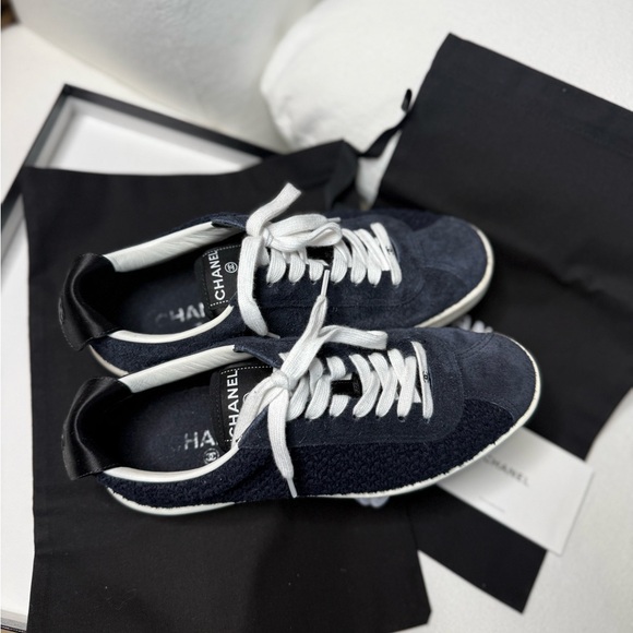 CHANEL Sneakers Suede Calfskin & Tweed in Navy Blue 37.5 - Picture 1 of 17